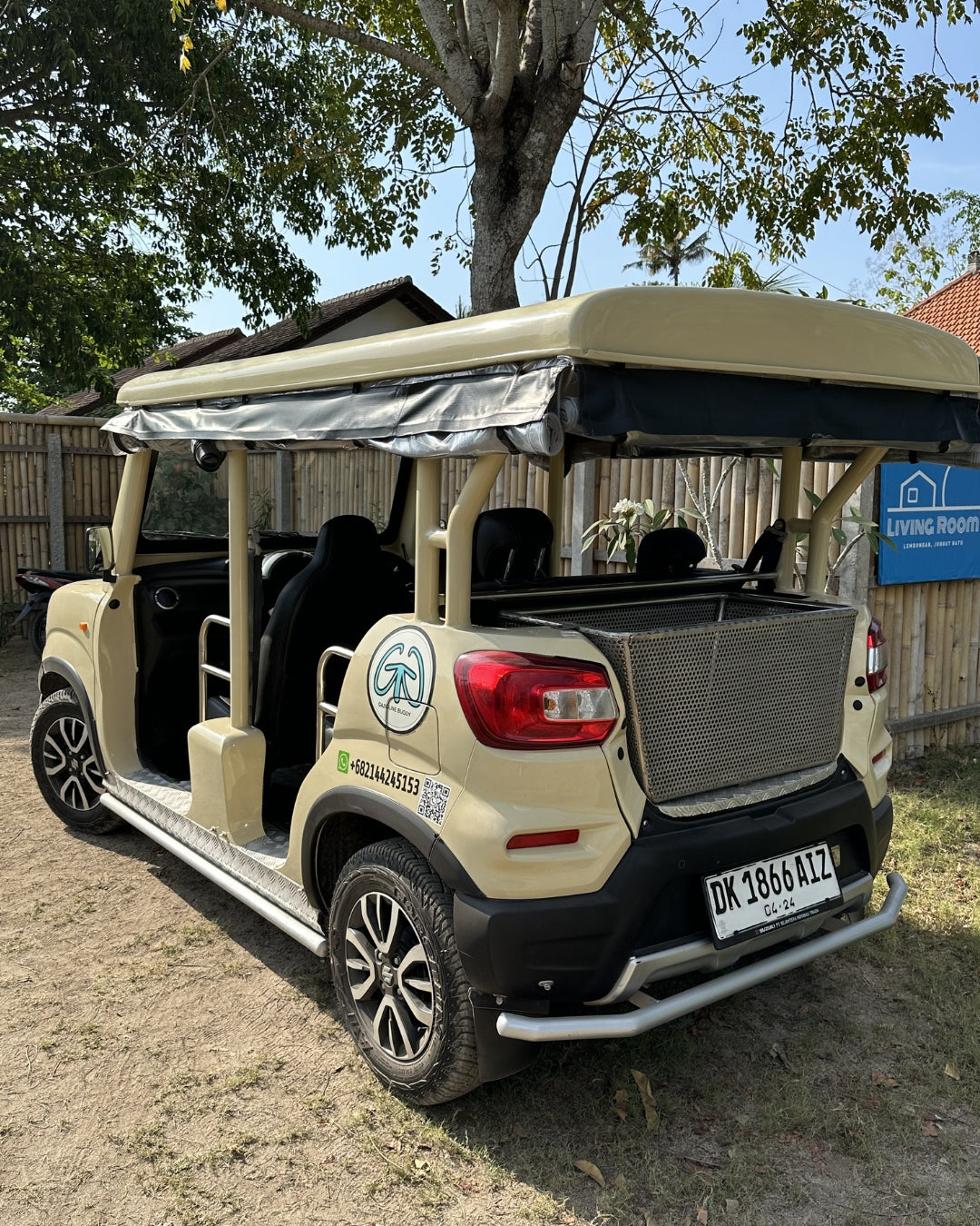 Island Buggy available for hire on Nusa Lembongan