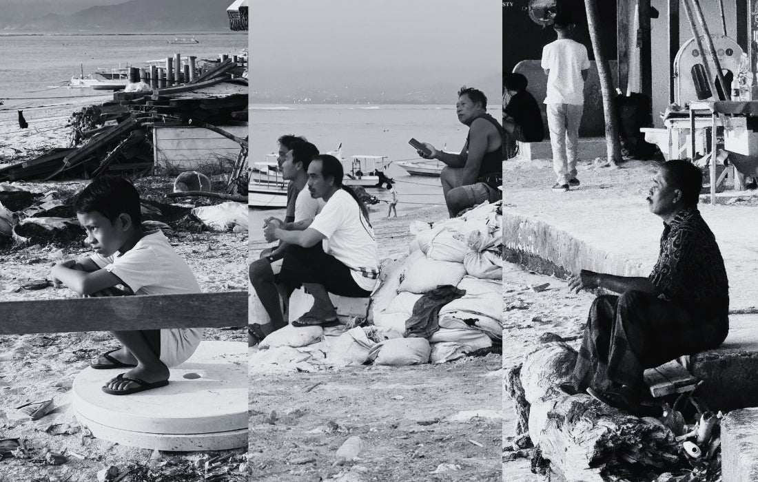 Locals sitting on the beach of Jungut Batu, Nusa Lembongan