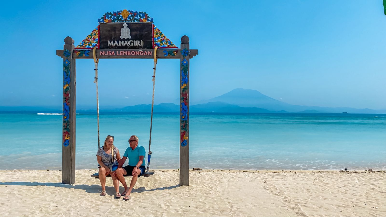 Mahagiri Beach Swing overlooking Mt Agung - Nusa Lembongan - Island Pulse