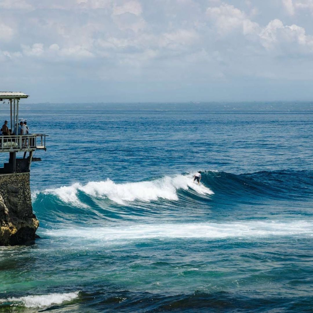 MAHANA POINT - CENINGAN