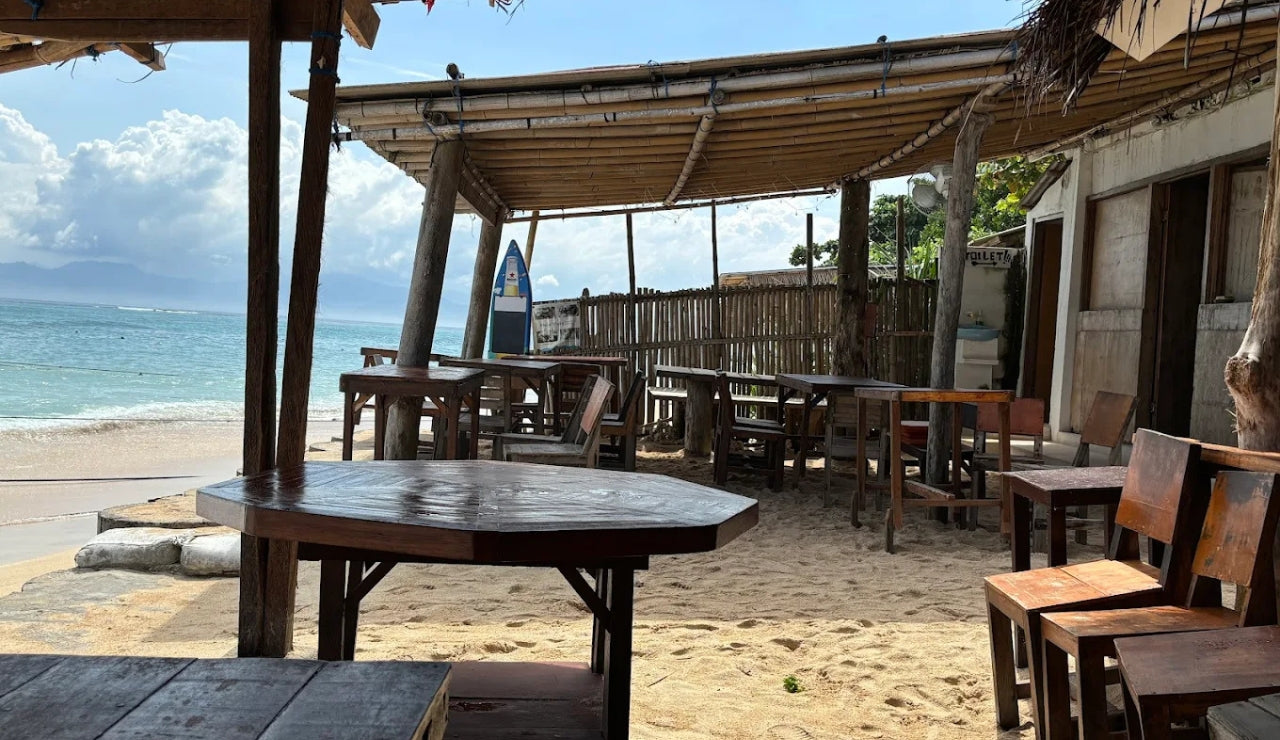 Mola Mola Classic Warung on the beach, Jungut Batu, Nusa Lembongan