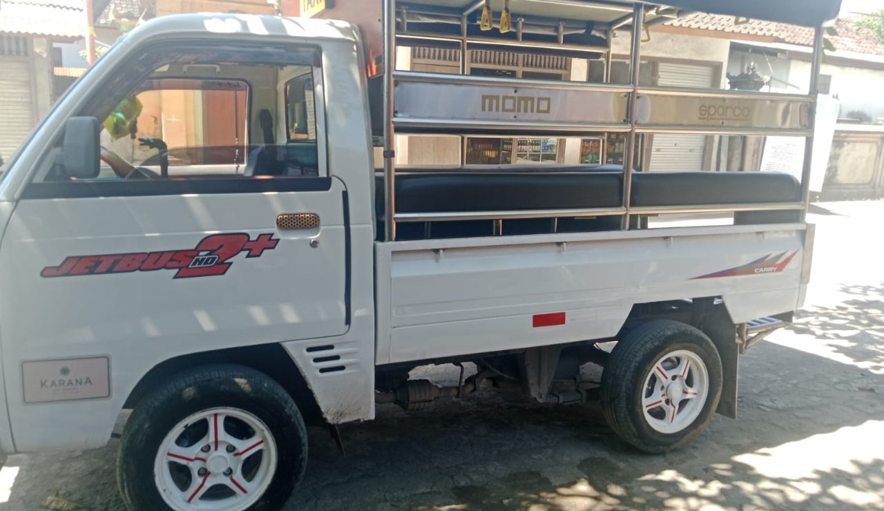Taxi available Nusa Lembongan