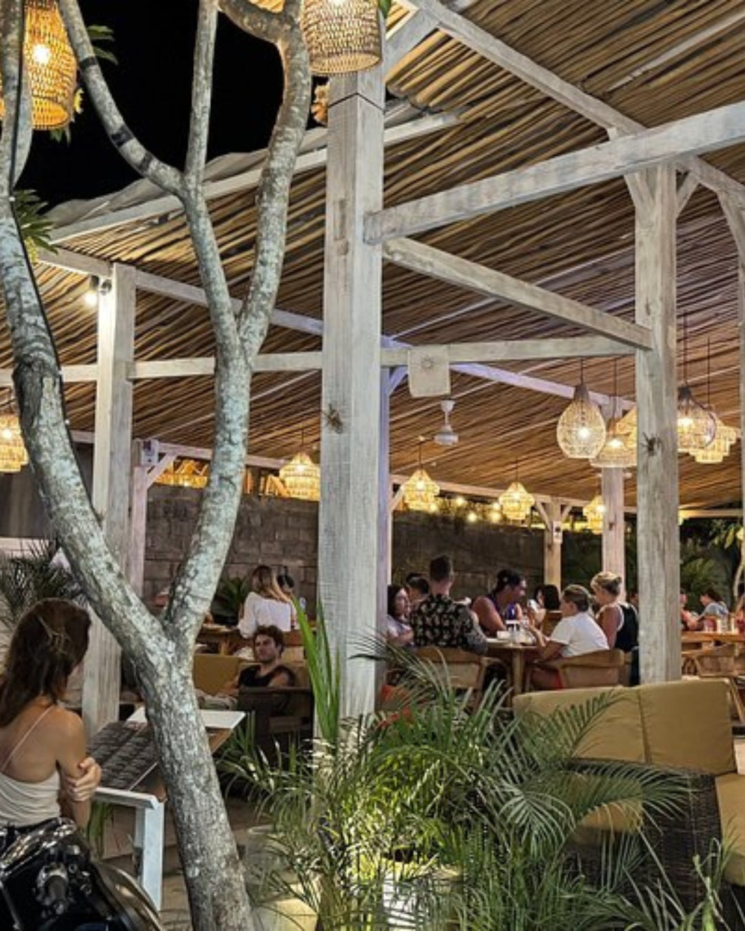 Tiki Bar Nusa Lembongan coworking space
